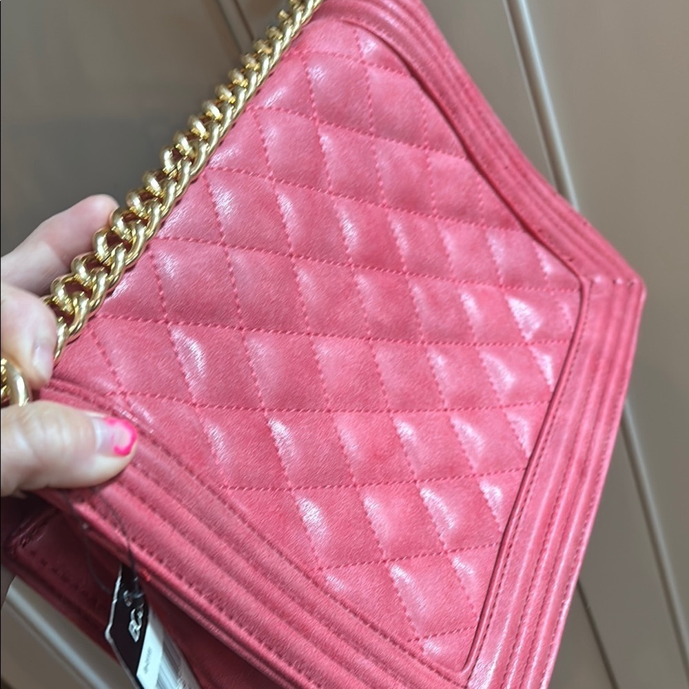 NWT $168 BCBG Paris Cardinal Quilted Shoulder Bag - Picture 8 of 12